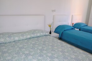 Standard Room | Free WiFi, bed sheets - Albergo Tenco by Bottega (Ricaldone)