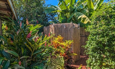 Tropical Treasure | Outdoor Kitchen & Shower