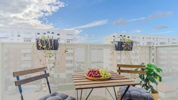 Apartemen Deluks, pemandangan halaman | Pemandangan dari kamar