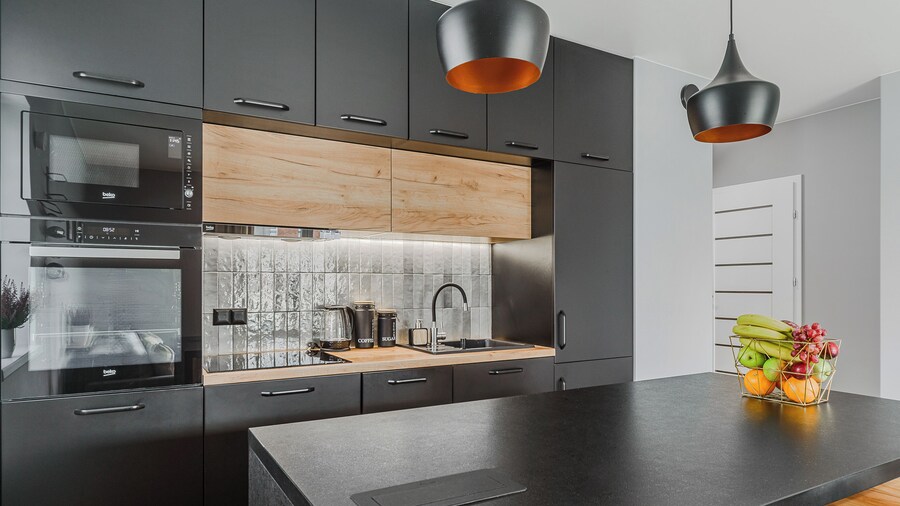 Lumina airy apartments with balcony