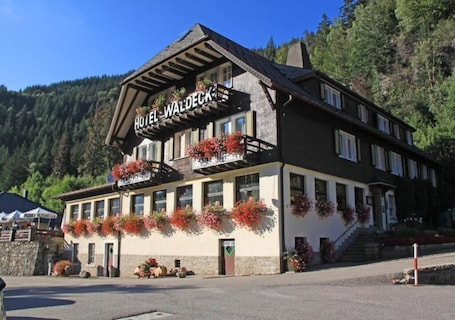 Exterior. Hotel Waldeck GmbH