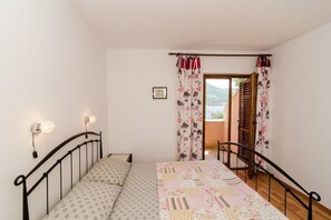 Free WiFi - Apartments Bezek - Studio Apartment with Sea View 2 A (Trstenik)