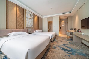 Superior Double Room | Free minibar items, free WiFi - ELONG DELUXE International Hotel (Guangzhou)