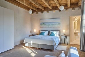 3 室のベッドルーム、アイロン / アイロン台、ベッドシーツ