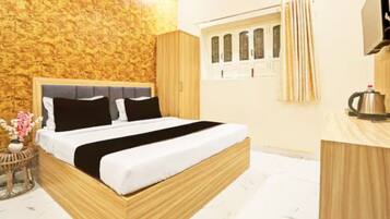 Deluxe kamer | Een strijkplank/strijkijzer, gratis wifi, beddengoed