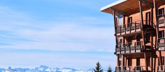Apartment 'Les Flocons' with Mountain View