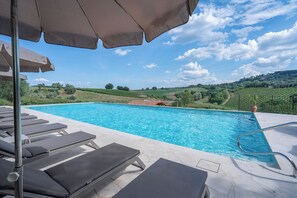 Seasonal outdoor pool - Coratina Gorgeous Apartment With Pool Montaione Toscana (Montaione)