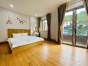 Monolocale, balcone, vista montagna | Tende oscuranti, insonorizzazione, ferro/asse da stiro, Wi-Fi gratuito