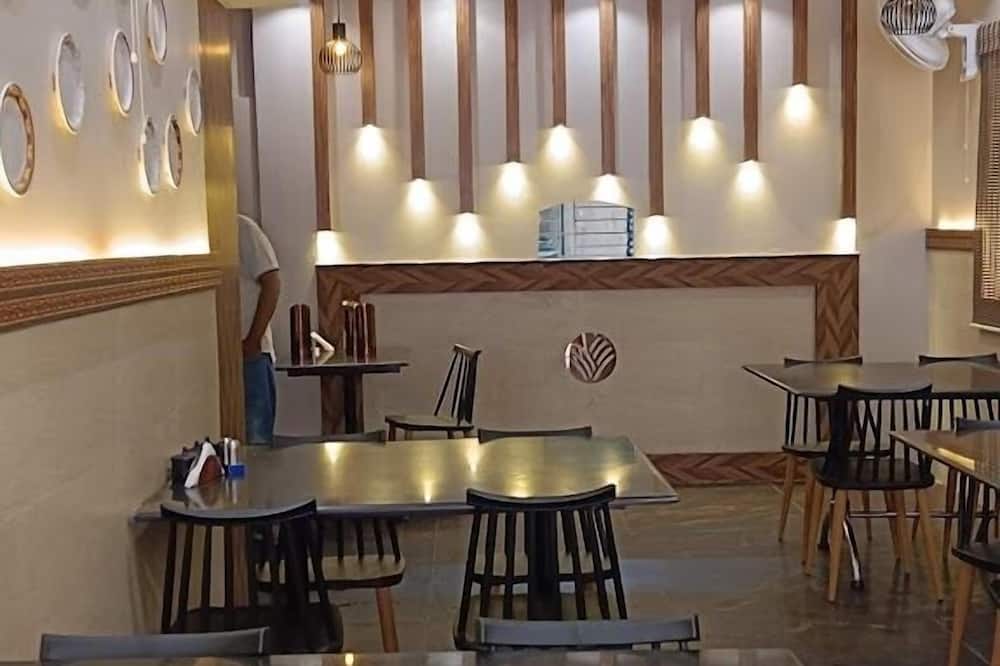 R-Hotels Rithikha Inn Porur