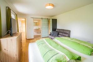 1 dormitorio, wifi gratis, ropa de cama