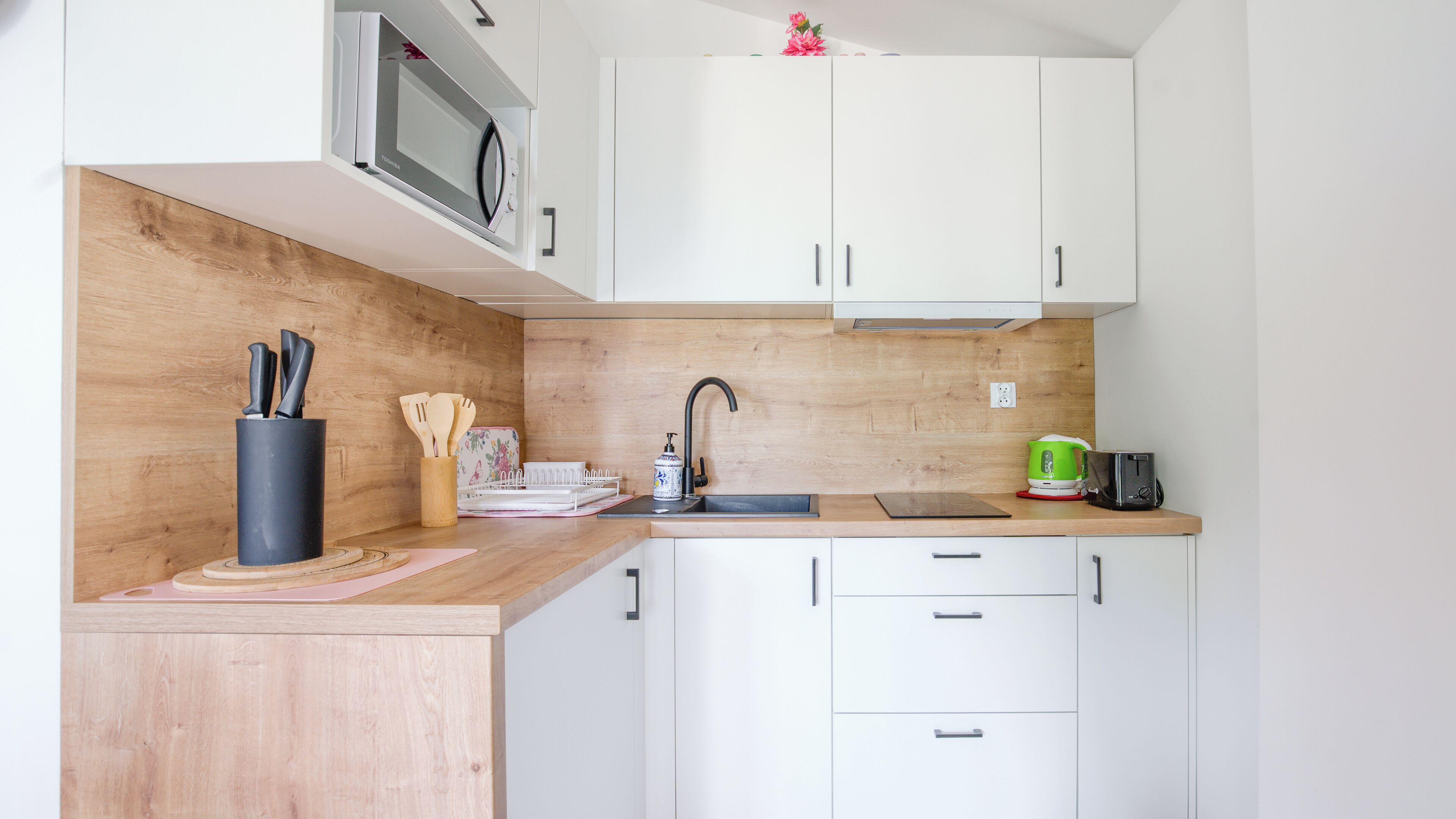 Domek (1) | Private kitchen | Fridge, microwave, stovetop, electric kettle