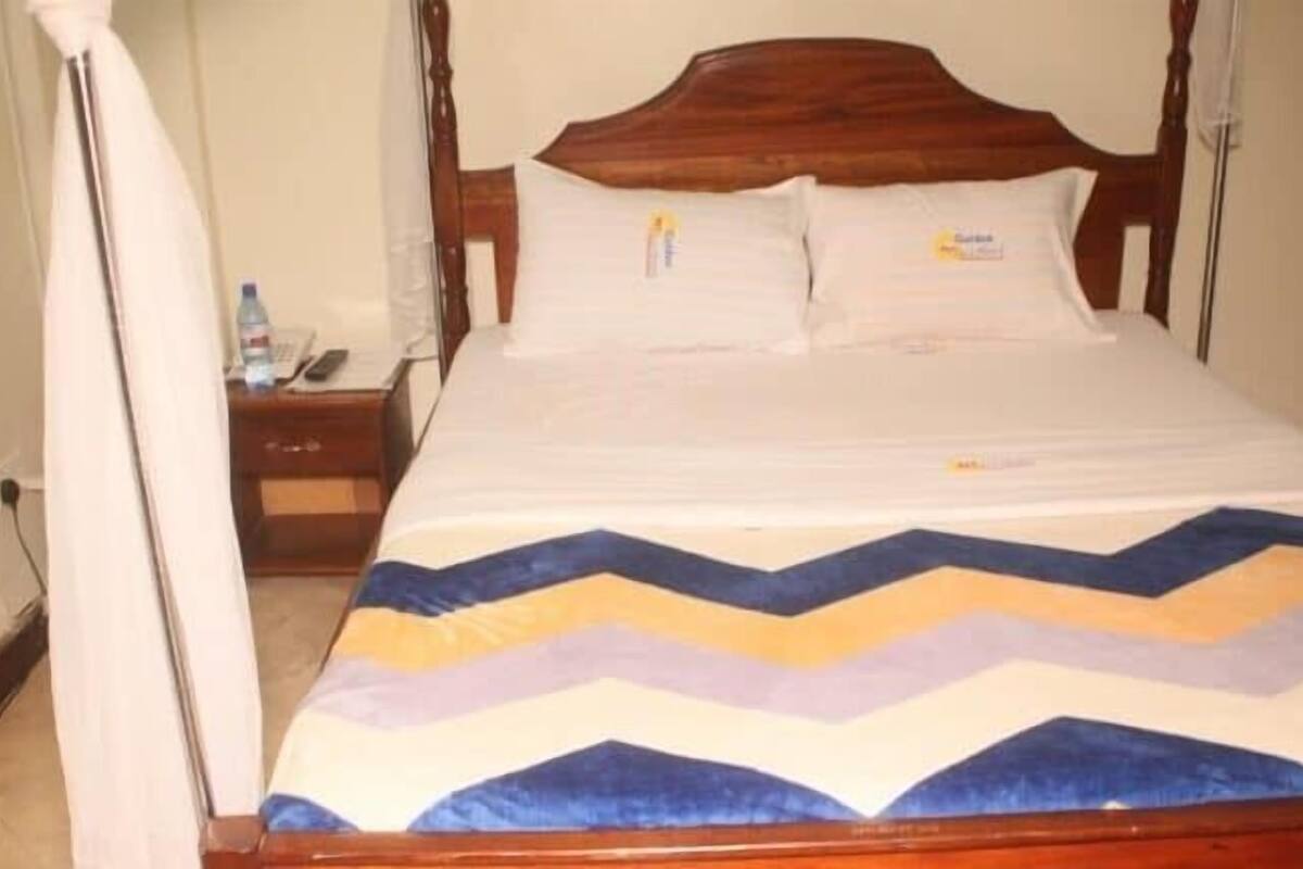 Deluxe Single Room, Balcony | Desk, laptop workspace, free WiFi