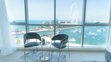 Appartement Exclusif, 2 chambres, balcon, vue mer | Rideaux occultants, Wi-Fi gratuit