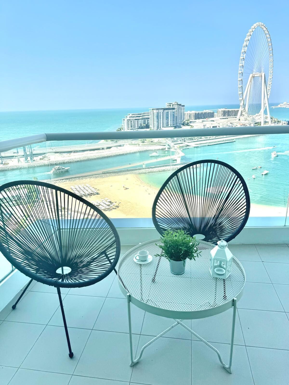 Appartement Exclusif, 2 chambres, balcon, vue mer | Rideaux occultants, Wi-Fi gratuit