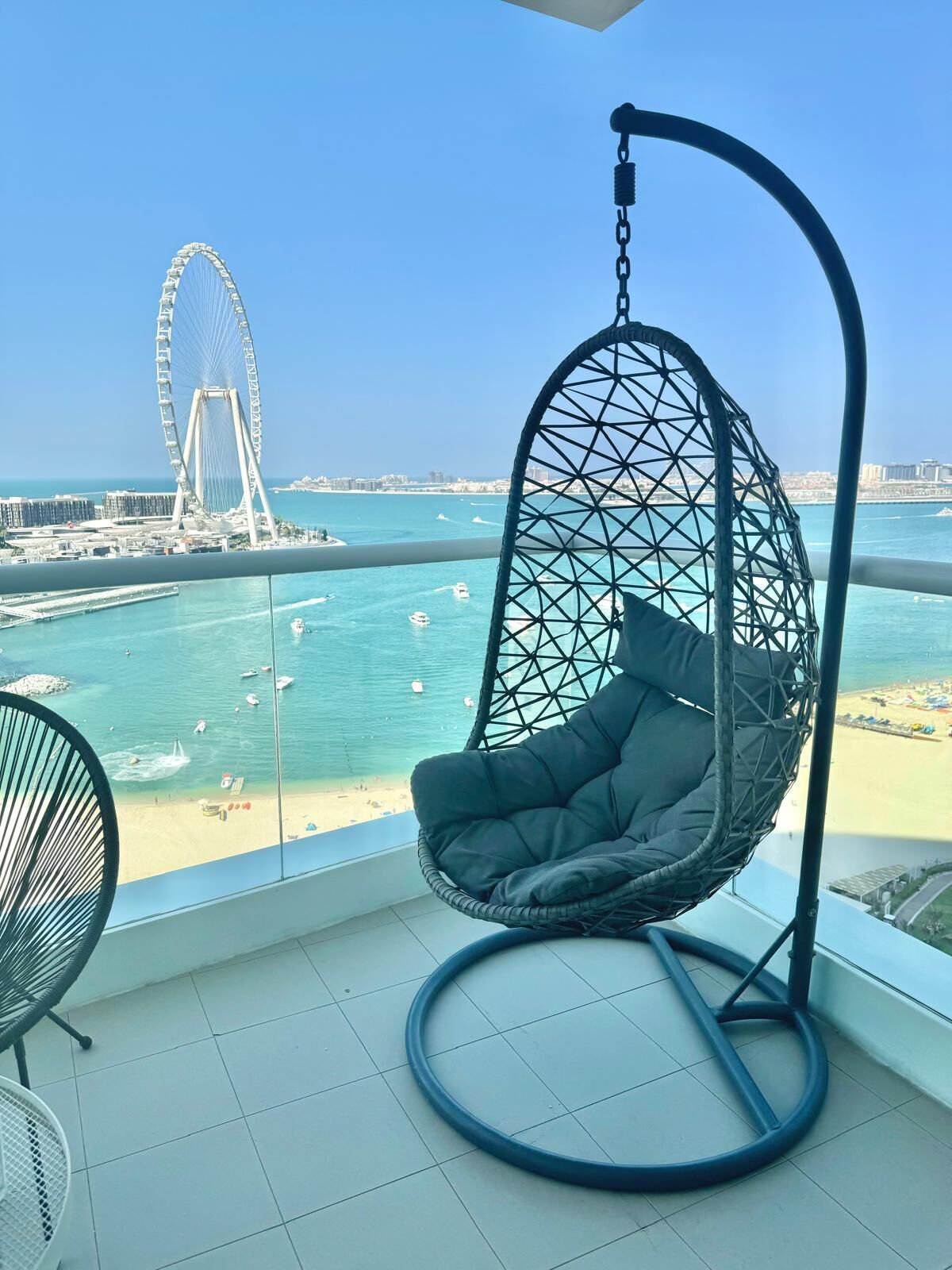 Appartement Exclusif, 2 chambres, balcon, vue mer | Rideaux occultants, Wi-Fi gratuit