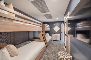 2 quartos, Wi-Fi de cortesia, roupa de cama