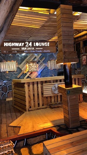 Reception - Highway 24 Lounge Masaka (Masaka)