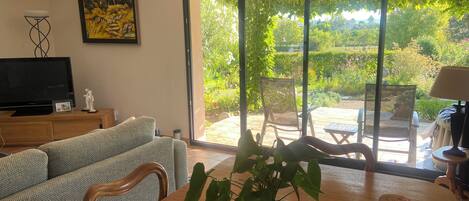 TV connectée, cheminée