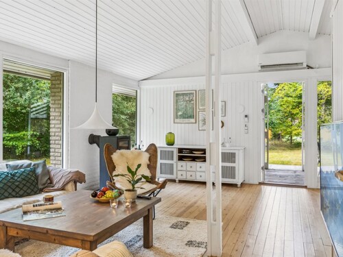 "Arto" - 1.2km from the sea by Interhome