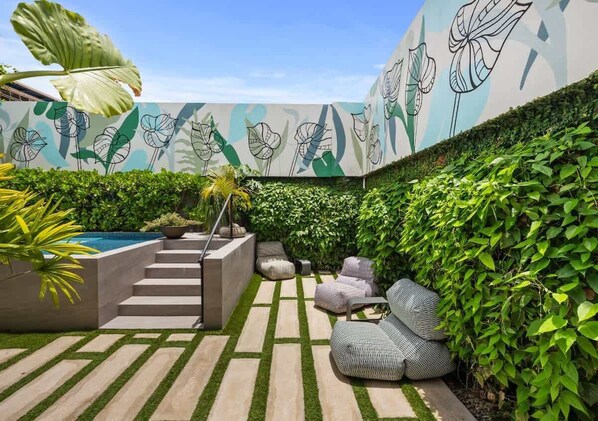 Pool - Saltwater Pool | Near Oceanpark and Condado Beach (San Juan)