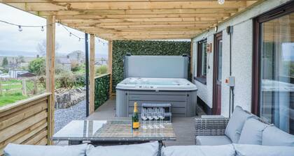 Hill House - 4 Bedroom - Llanrhidian
