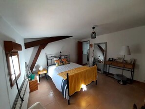 Strykejern/-brett, wi-fi og sengetøy