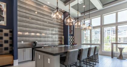 Cullen 4202 I New Construction 2Bd Apt I Gated