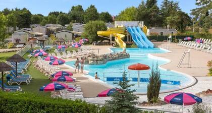 Spacieux Mobil Home jusqu'Ă 8 personnes avec wifi