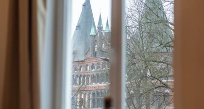 Apartment with Trave view