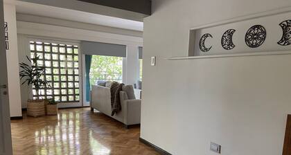 IN THE HEART OF DOWNTOWN MENDOZA. SPACIOUS, EXCLUSIVE AND COMFORTABLE APARTMENT IN MENDOZA.