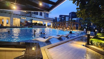Piscine extérieure