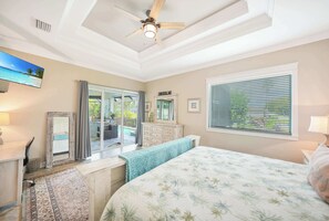 3 bedrooms, desk, iron/ironing board, WiFi