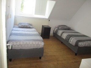 7 bedrooms, iron/ironing board, free WiFi, bed sheets