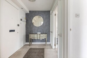 Apartment | Bahagian dalam