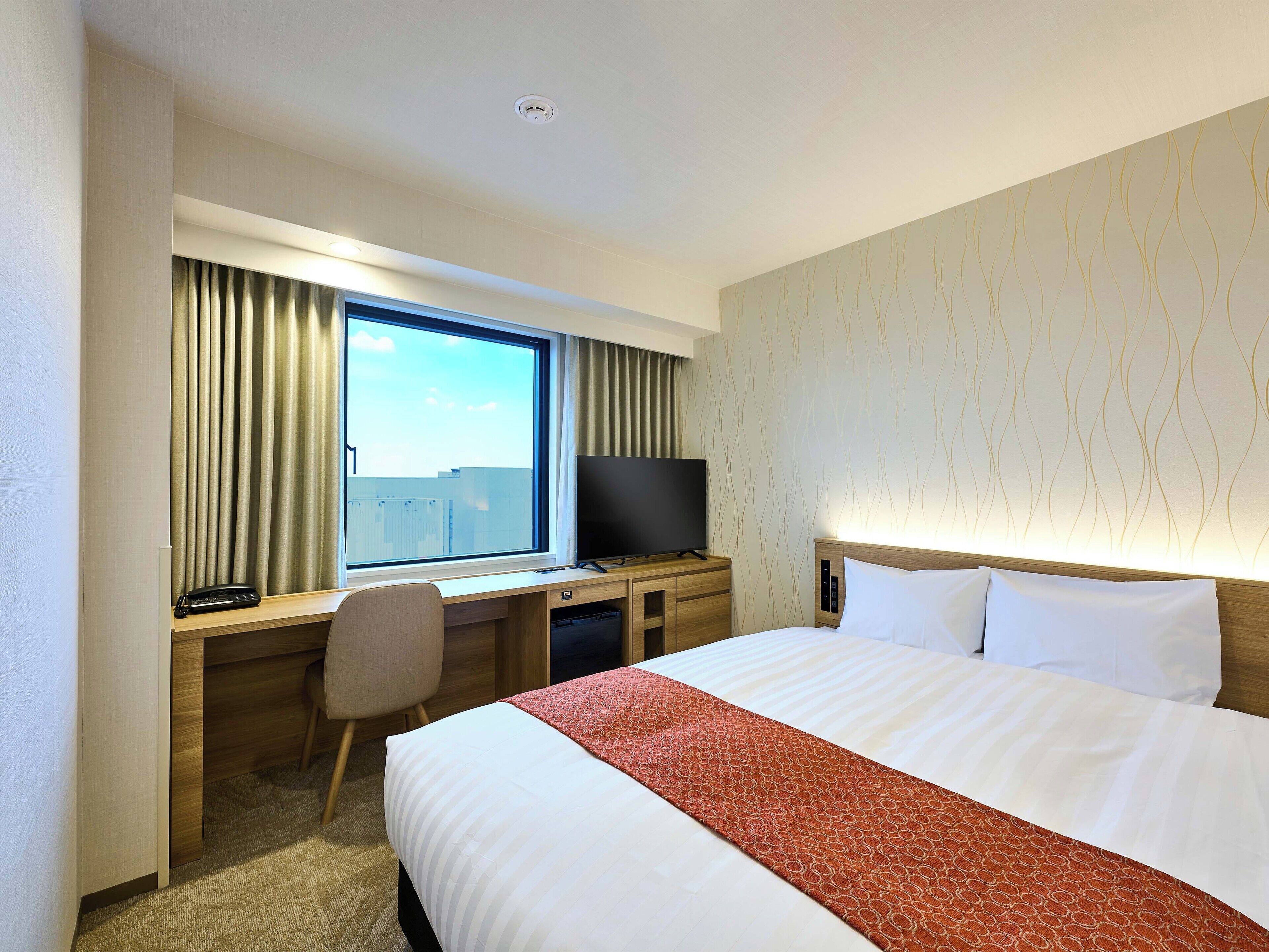 Standaard tweepersoonskamer, niet-roken | Geluiddichte muren, gratis wifi, rolstoeltoegang