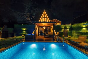 Family Bungalow, 2 Bedrooms, Patio, Lake View | Desk, laptop workspace - Majesty Sapanca (Sapanca)