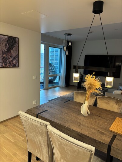Helmi Lodge 1-bedroom apartment near nature and Mall of Tripla Helsinki