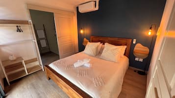 3 makuuhuonetta, silitysrauta/-lauta, internet, vuodevaatteet