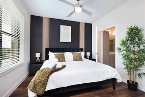 2 bedrooms, iron/ironing board, WiFi, bed sheets - Cozy 2BR-Best NYE Firewrks View!Near Twrs of Amrca (San Antonio)