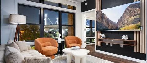 Fernseher, Arbeitsbereiche