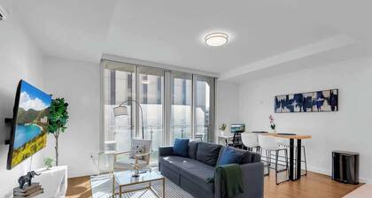 Sleek 1BD/1BA Unit in Vibrant Tulsa Location w GYM