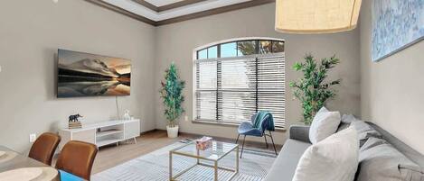 Télévision, espaces bureaux