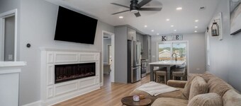 Waterfront Channel 3Bed 4Bath with Hot Tub Gazebo and Pet Friendly