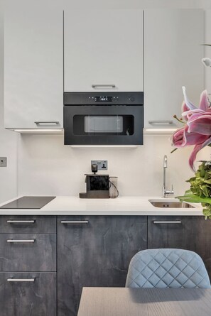 Deluxe Studio Suite | Microwave - Cleveland Residences Bloomsbury (London)