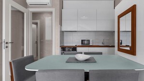 Dining room - Brotis - Apartment with sea view (Baska Voda)