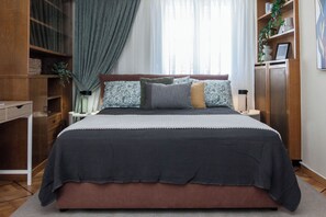 3 bedrooms, iron/ironing board, free WiFi