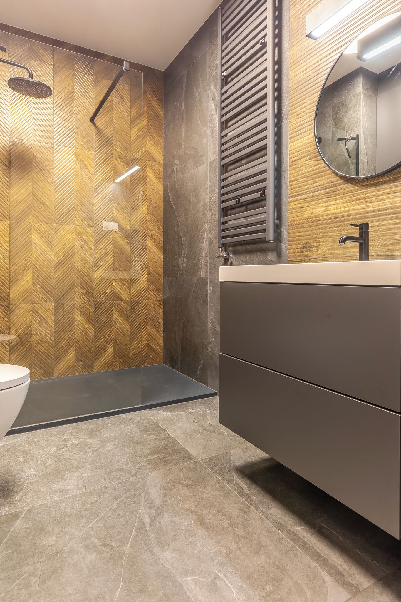 Apartment, Balcony | Bathroom