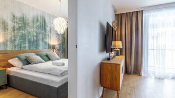 2 habitaciones, tabla de planchar con plancha y wifi gratis