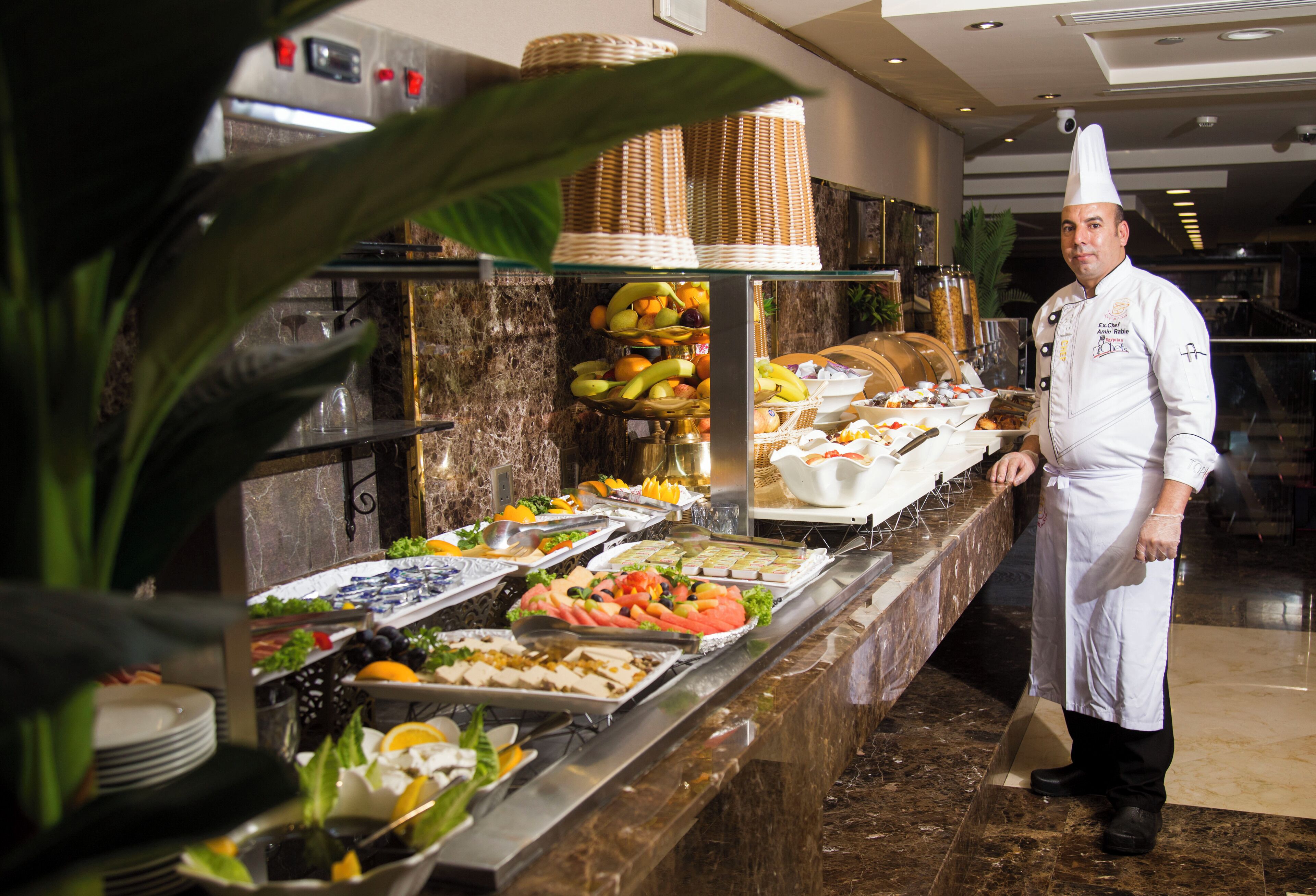 Daily buffet breakfast (SAR 49 per person)