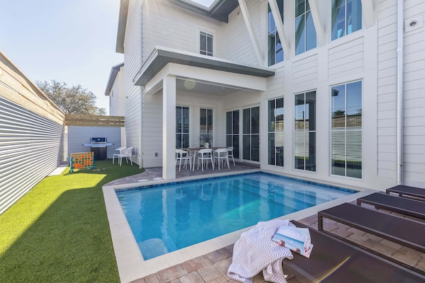 Private Pool
